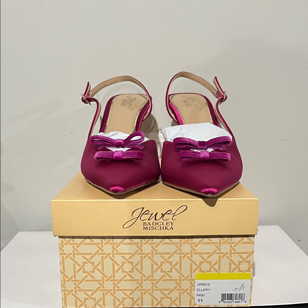 Jewel Badgley Mischka Ellery Bow Evening Pumps